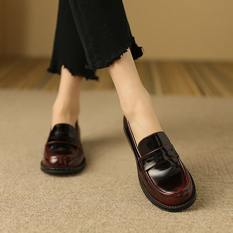 

2022 New Spring Split Leather Women Shoes Casual Slip-On Loafers Round Toe Pumps Shoes Woman Zapatos De Mujer Women Heels