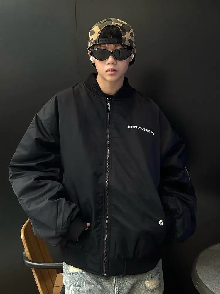 Черное стеганое пальто с бейсбольным воротником и хлопковой подкладкой верхняя