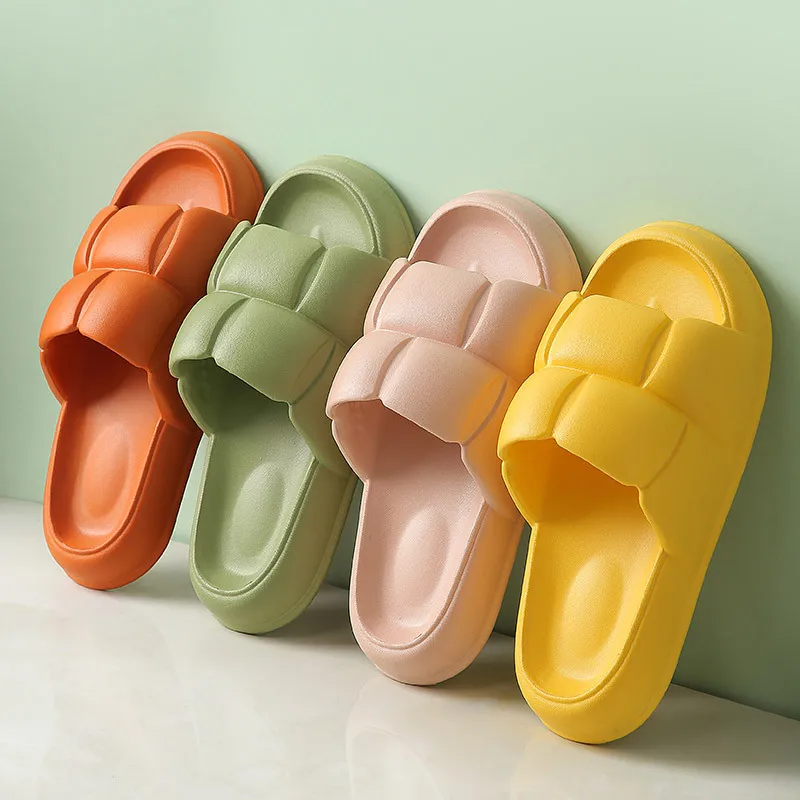 

2022New EVA Thicker Sofa Slides Thick Sole Soft Indoor Slippers Women Men Anti-Slip Sandals Summer Bathroom Bath Platform Shoes