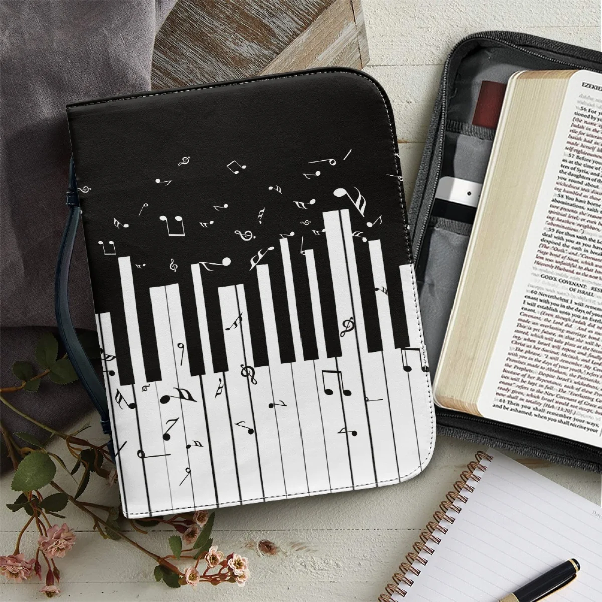 

FORUDESIGNS Musical Notes Piano Key Design Bible Bag Women Leather Zippered Handle Handbags Portable Bible Bags Journal Protect