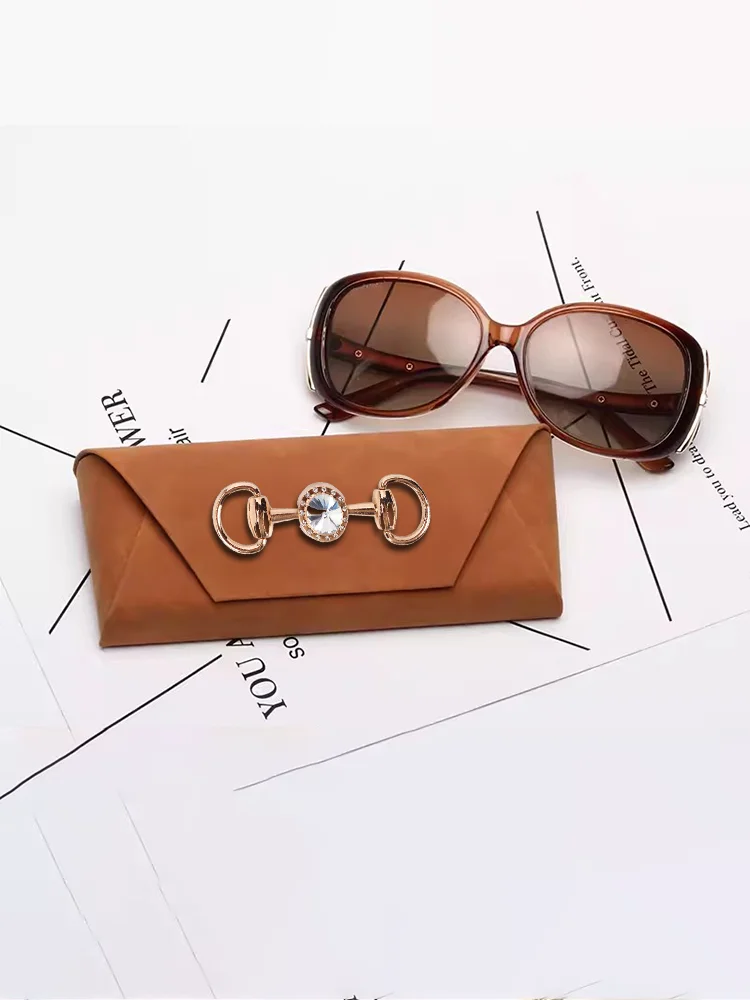 Стильные футляры для очков искусственный орнамент кристалл и жемчуг