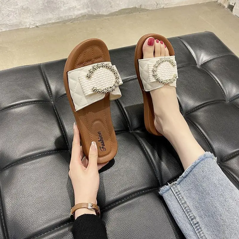 Sandals Woman Summer 2022 Fashion C Buckle Flat Soft Sole Slippers Home Non-slip Slippers Shoes For Women Slippers Boho Sandal