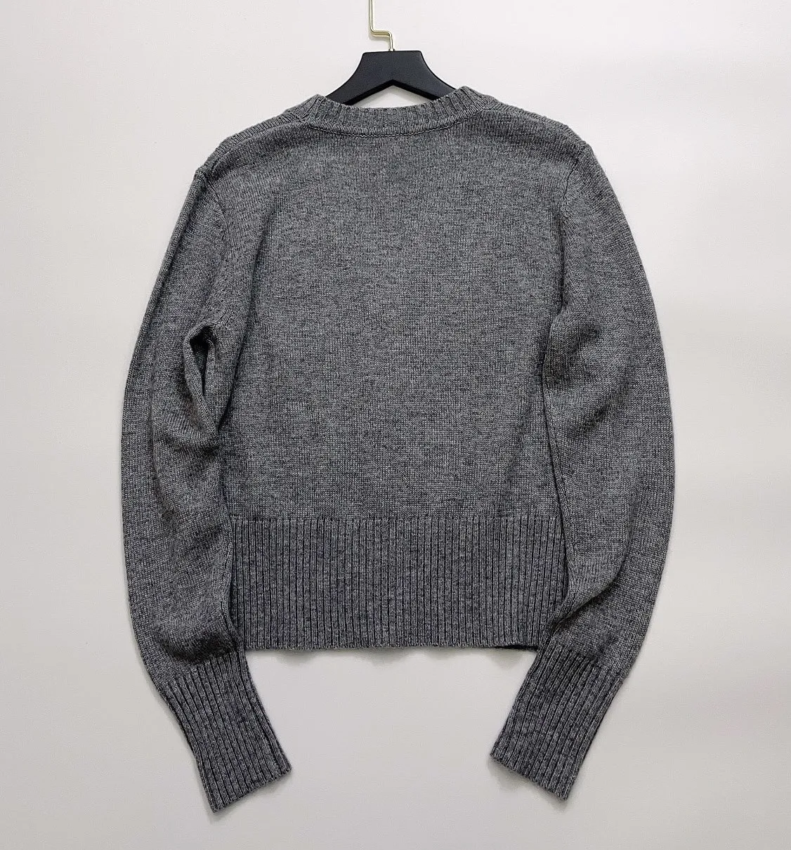 

Women Sweater Autumn and Winter New Solid Color V-neck Knitted Cardigan