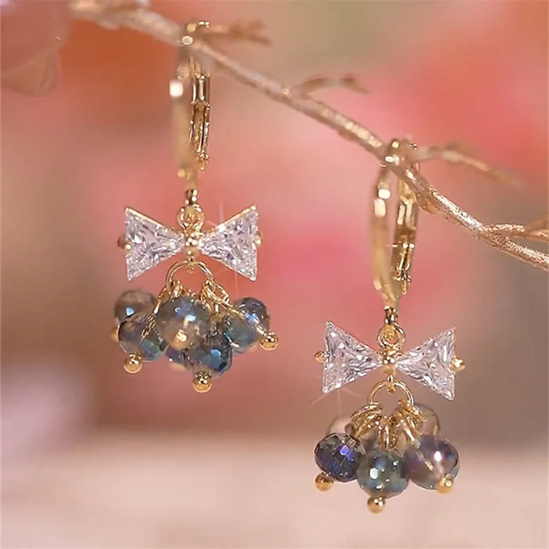 

2022 серьги с изящными кристаллами, корейские модные блестящие серьги с бабочками из фианита для женщин, красивые аксессуары для свадебной ве...