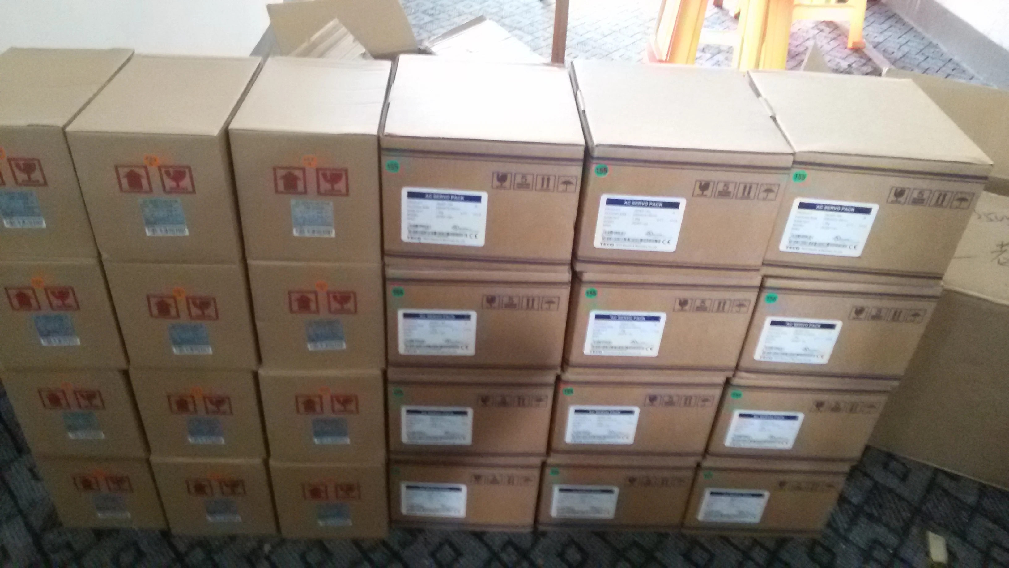 JSDA30A/JSMA-MA10ABK01 Оригинальный сервопривод Dongyuan специальная акция