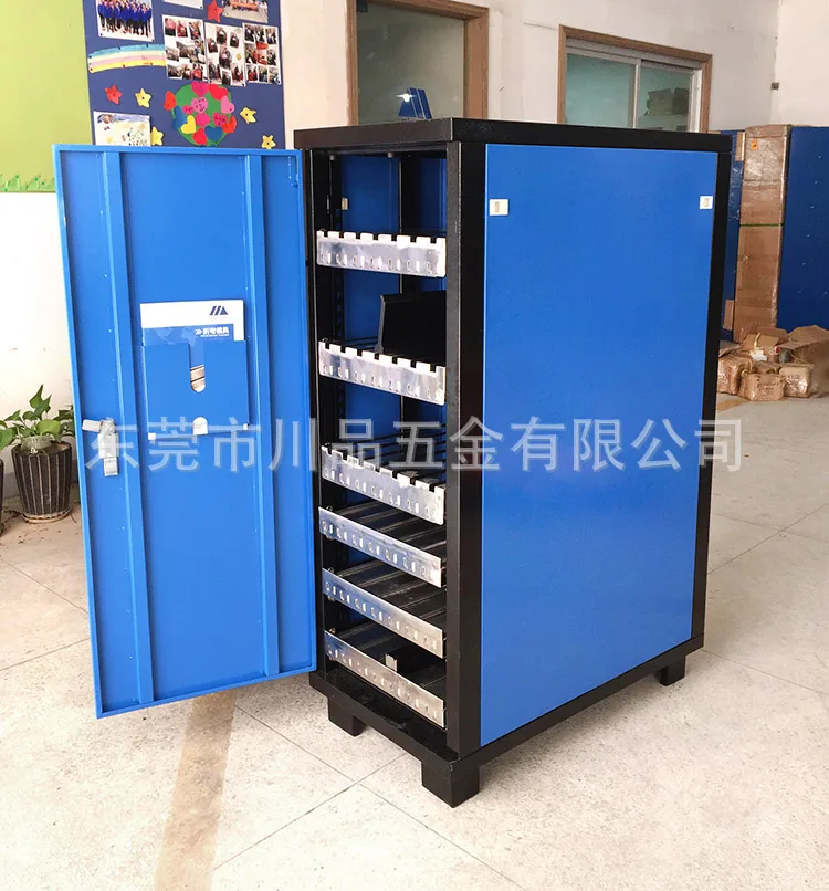 Рисунок 2 - Листогибочный станок с ЧПУ