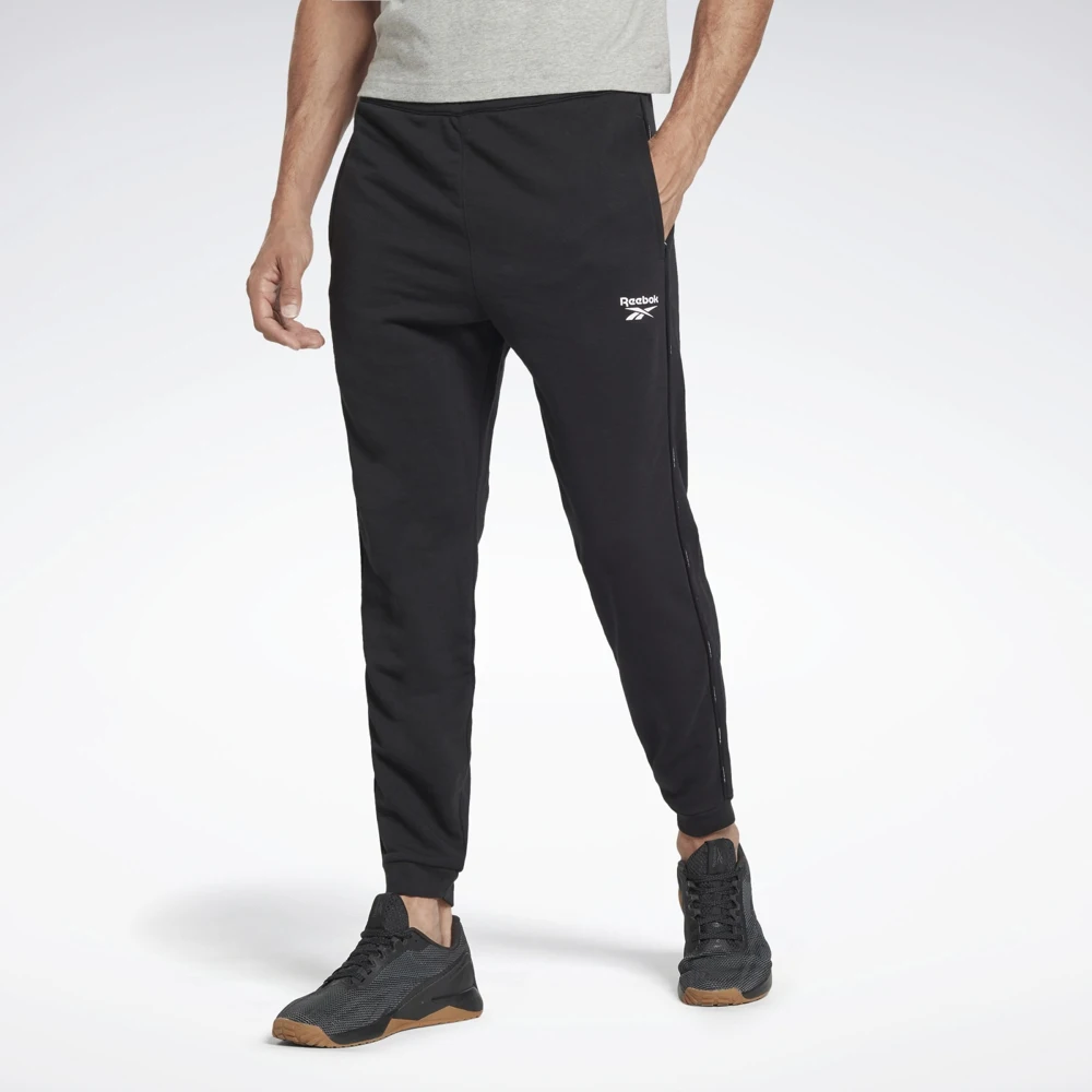 Спортивные брюки мужские Reebok Workout Ready Piping Joggers Pants HA1070 черный - купить по выгодной