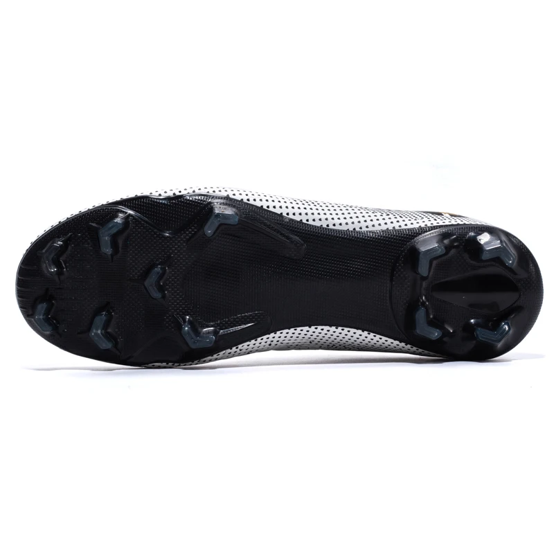 Cheap Children's Plus Size 47 Football Boots Outdoor Soccer Cleats Shoes Comfort Non-slip Training Sneakers Turf Futsal Trainers