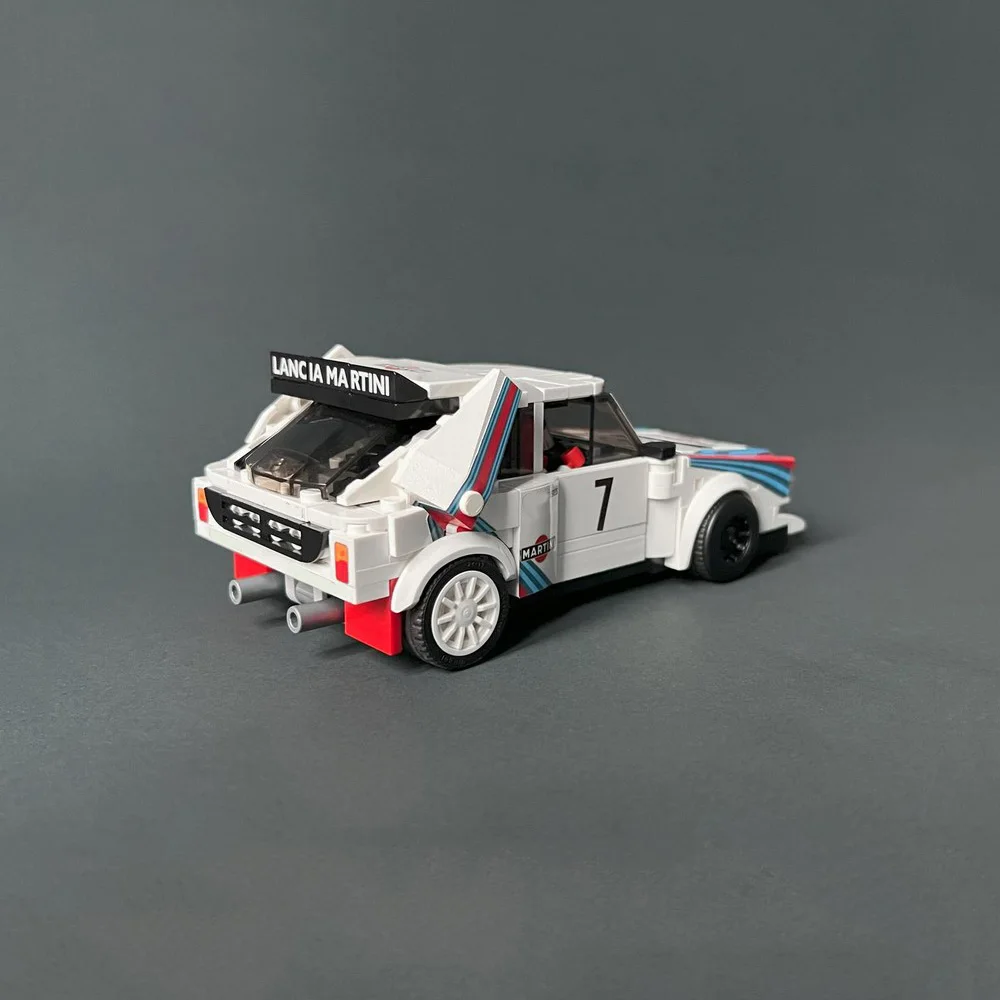 Фото Гараж 419 шт. MOC Champio Lancia Delta S4 строительные блоки сборка модели игрушечный кирпич детские подарки на день рождения с наклейками №3