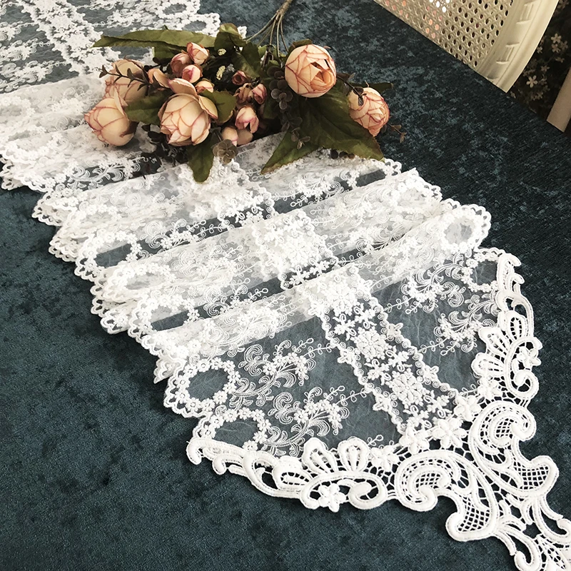 

European luxurious Home clothHollowed out white embroidery Lace tablerunner tablecloth table cover Desktop decorations