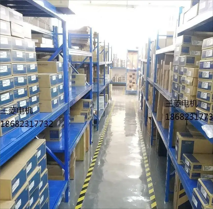 

Frequency converter FR-A820-0.4K-1 three-phase 220V