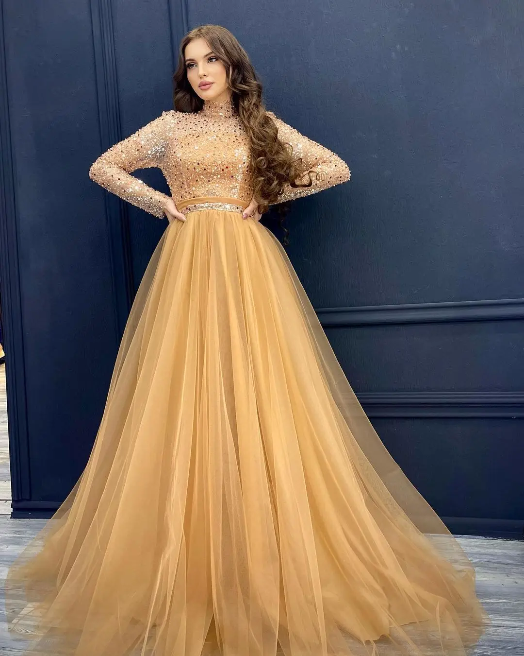 

Sayulita Sequins Top Dubai Women Wear High Collar Prom Dresses Long Sleeves A Line Tulle Bridal Gowns for Evening Saudi Arabia