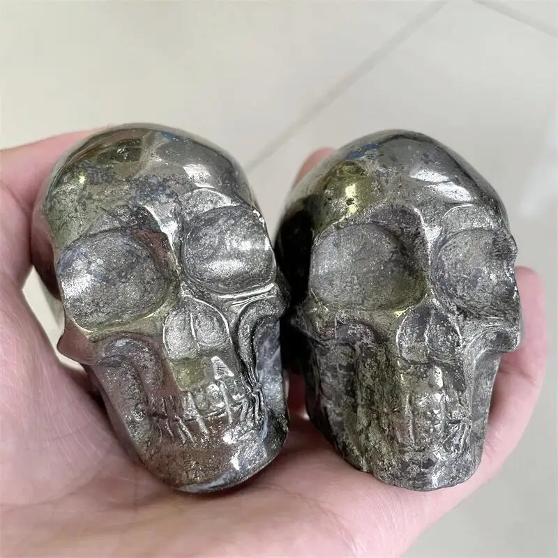 

8CM Natural Pyrite Chalcopyrite Minerals Carved Skull For Home Decor Reiki Energy Chakra Gift Halloween and DIY Decorations 1pcs