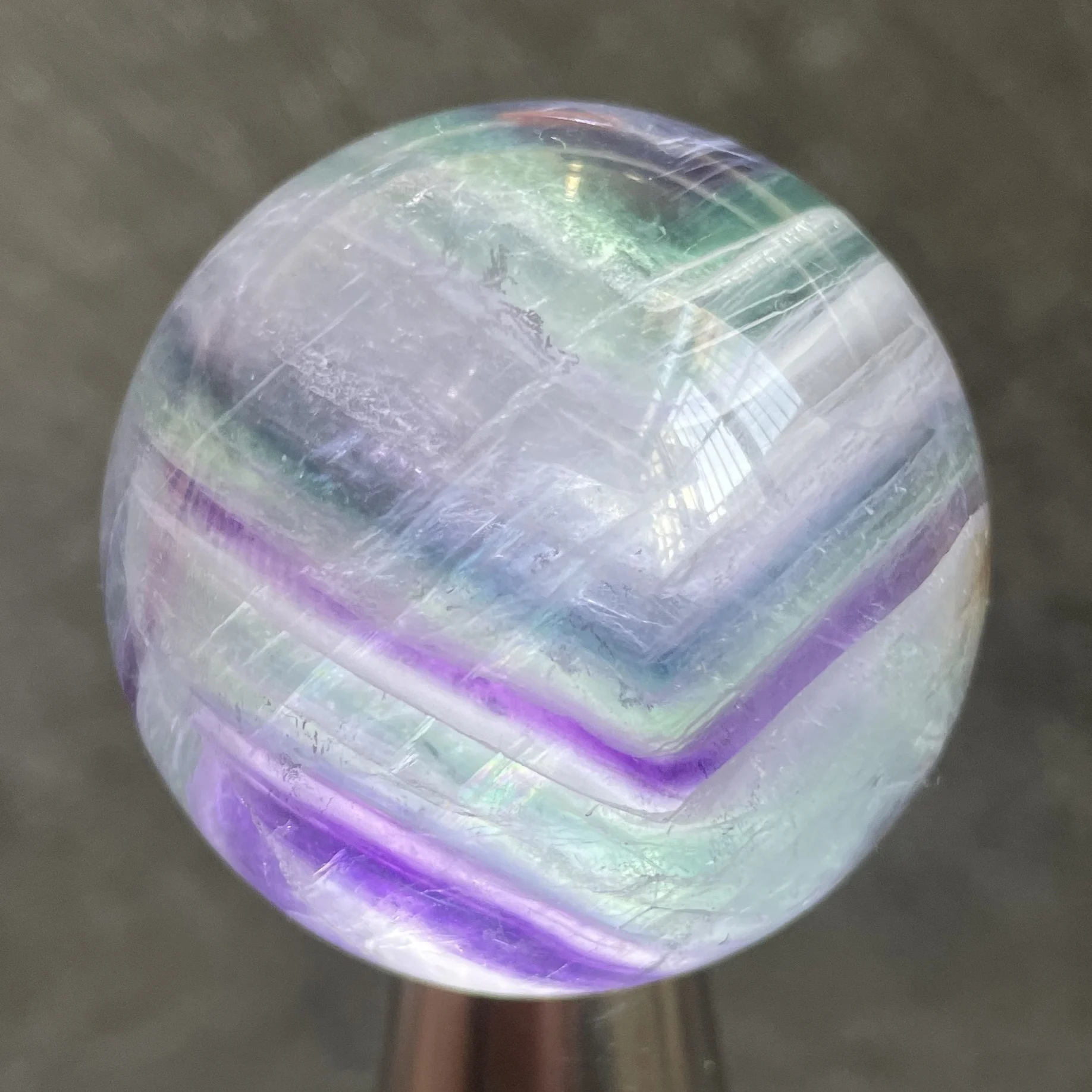 

196 г натуральный камень флюорит Rock полированный хрустальный шар кварцевая Сфера фэн-шуй 2022 украшение подарок восстанавливающее Исцеление Р...