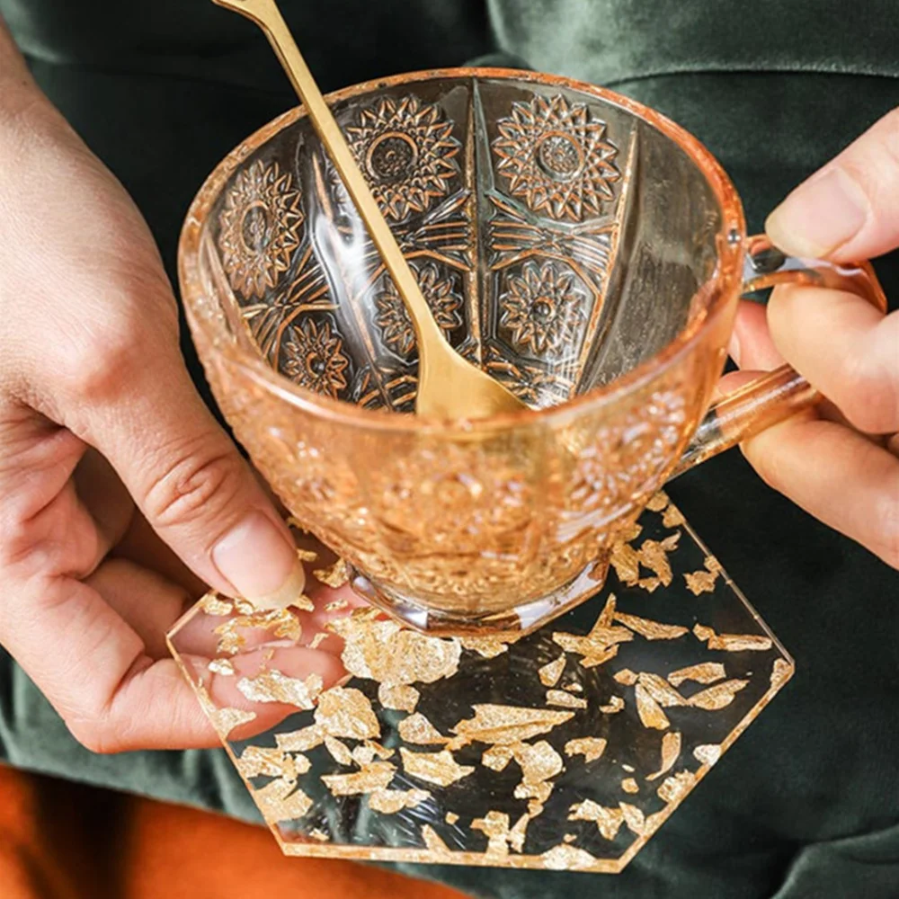 

1pc Acrylic Gold Foil Coaster Heat Insulation Table Mat Round Mug Pad Tea Milk Coffee Cup Mat Cake Holder Home Kitchen Coaster