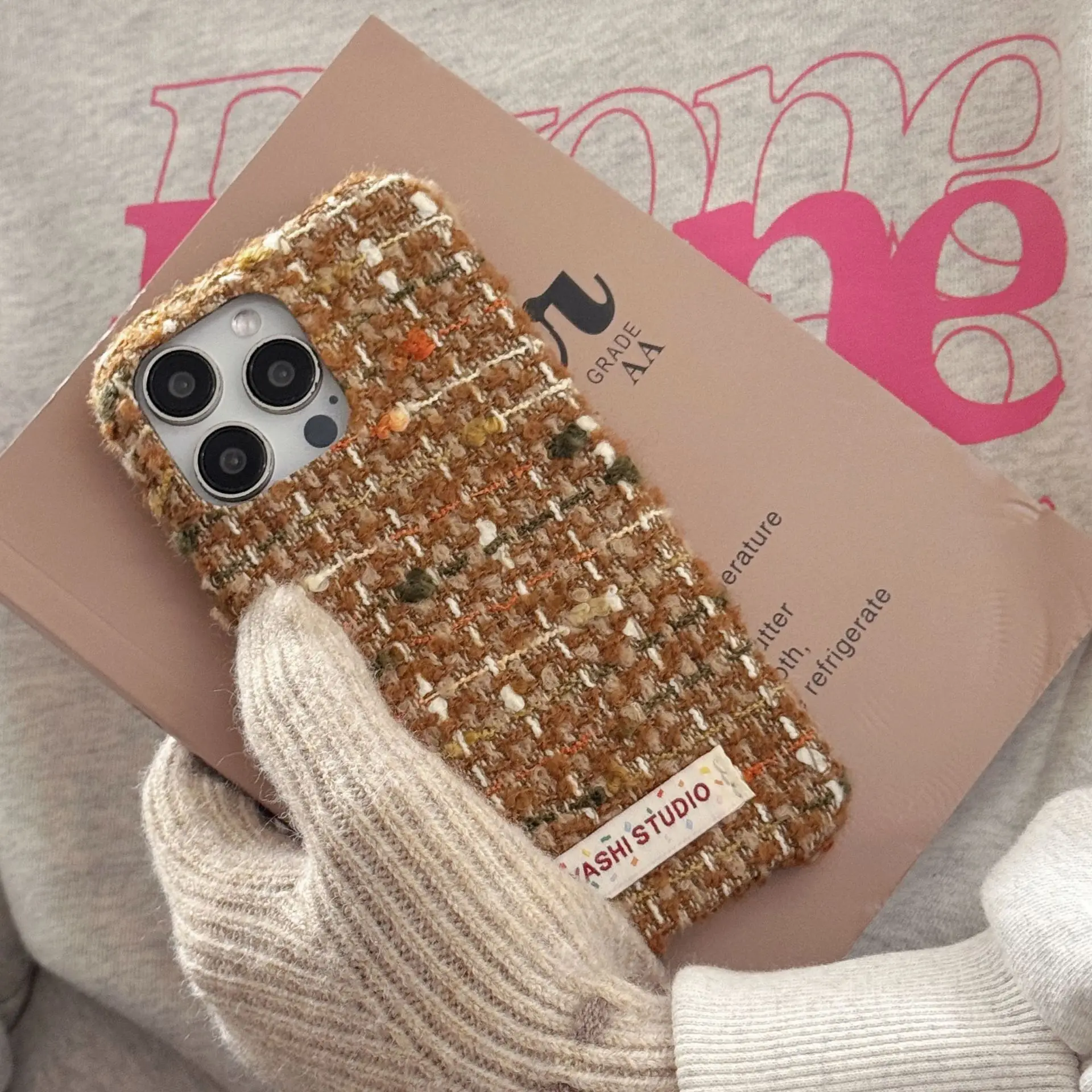 Бархатный шерстяной чехол для телефона с вышивкой iPhone 16 15 14 13 Pro Max полное покрытие