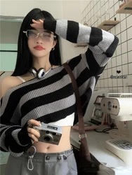 Укороченный свитер