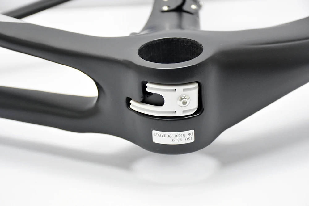 Карбоновая рама шоссейного велосипеда Aero карбоновая 700CC ободный тормоз Di2 BSA