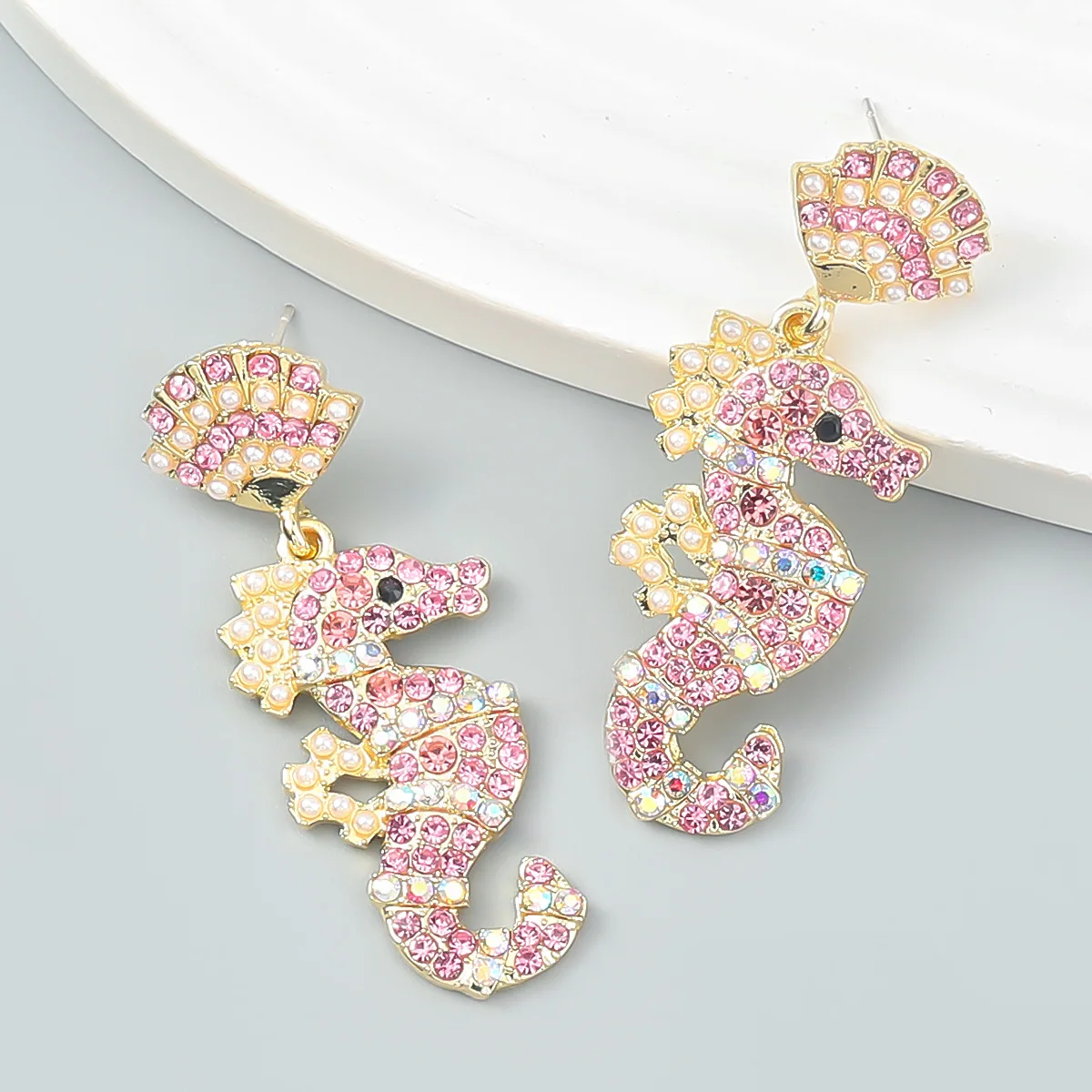 2023 Fashion New Luxury Shiny Crystal Full Rhinestone Seahorse Earrings for Women High-quality Banquet Party Jewelry Accessories