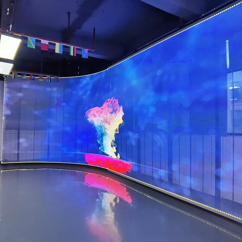 Фото Светодиодный прозрачный экран P2.6 для рекламы на стеклянных витринах и стенах, полноцветный, HD, для Рождества, мини-LED дисплей №3