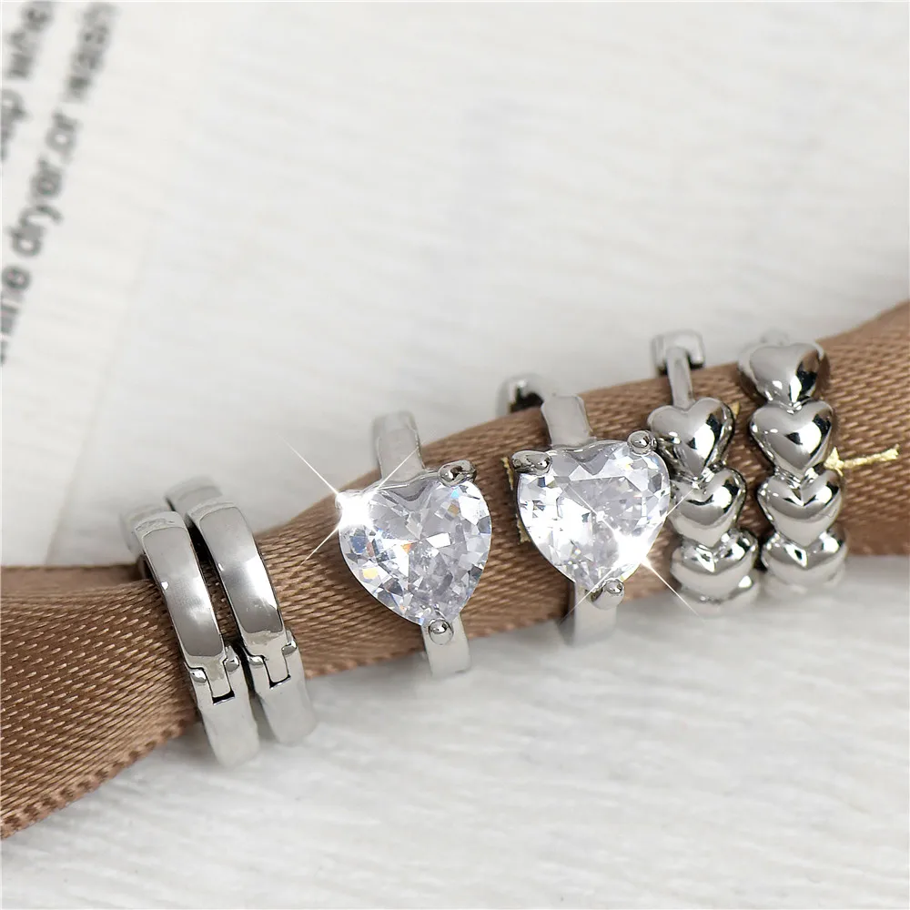 

Korean Metal Cool Zircon Simple Versatile Small Earrings Exquisite Six Piece Set of Exquisite Fashion Earrings Jewelry Gift