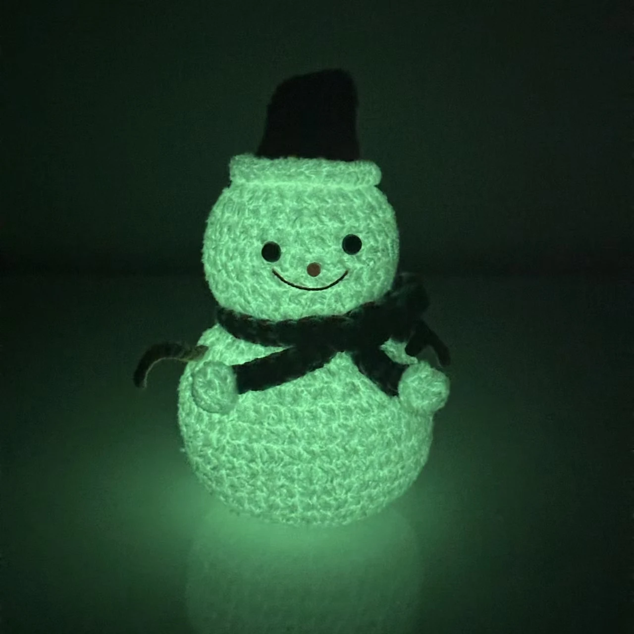 Luminous Mystical Yarn Unisex Ręcznie dziany poliestrowy materiał tekstylny do majsterkowania i świątecznych prezentów