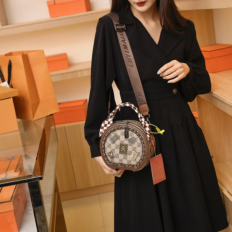 Fashion Net Celebrity All-Match Broadband Shoulder Messenger Bag Ladies Luxury Design Small Round Bag Crossbody Purse For Women