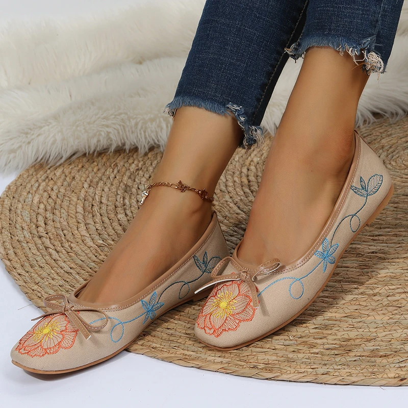 

2022 Summer Women's Shoes Fashion All-match Autumn Women's Casual Shoes Flat Sandals Temperament Embroidery Zapatos De Mujer