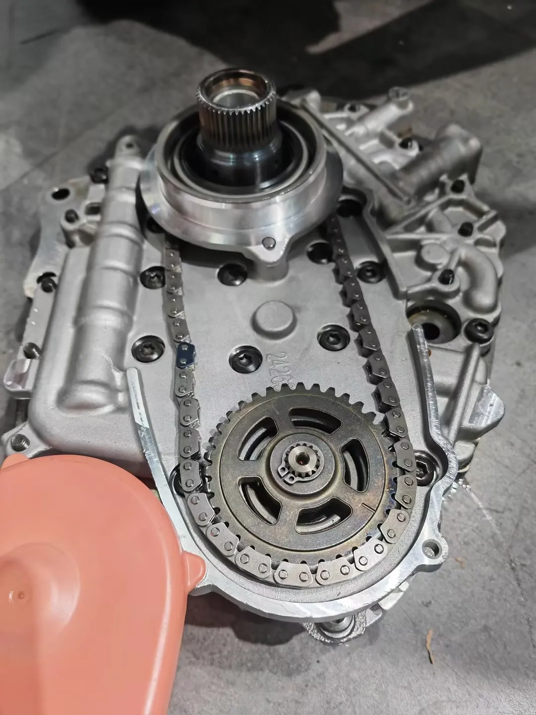 Детали двигателя автомобиля GF6 6T30 6T30E Насос трансмиссионного масла в сборе 6T31 для