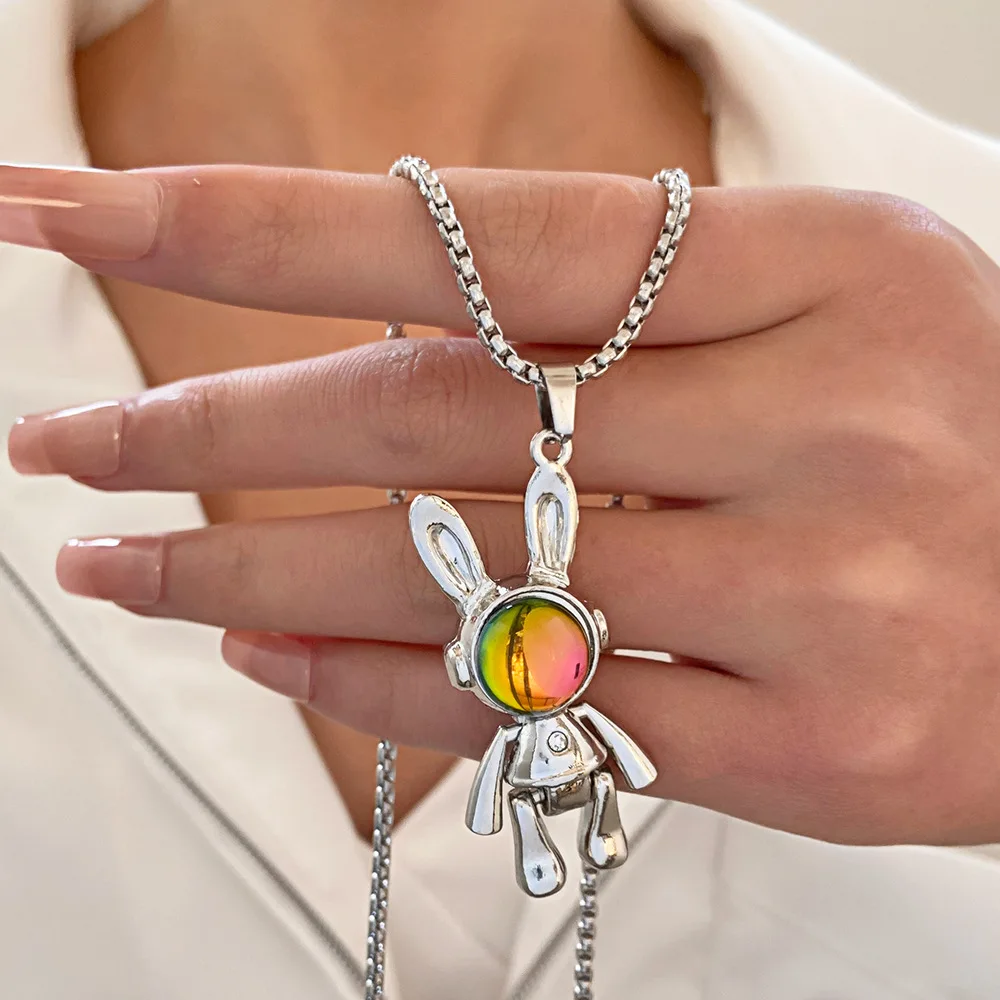 

Fashion Space Rabbit Pendant Necklace For Women Valentines Day Gifts Punk Long Sweater Chain Party Jewelry Gift