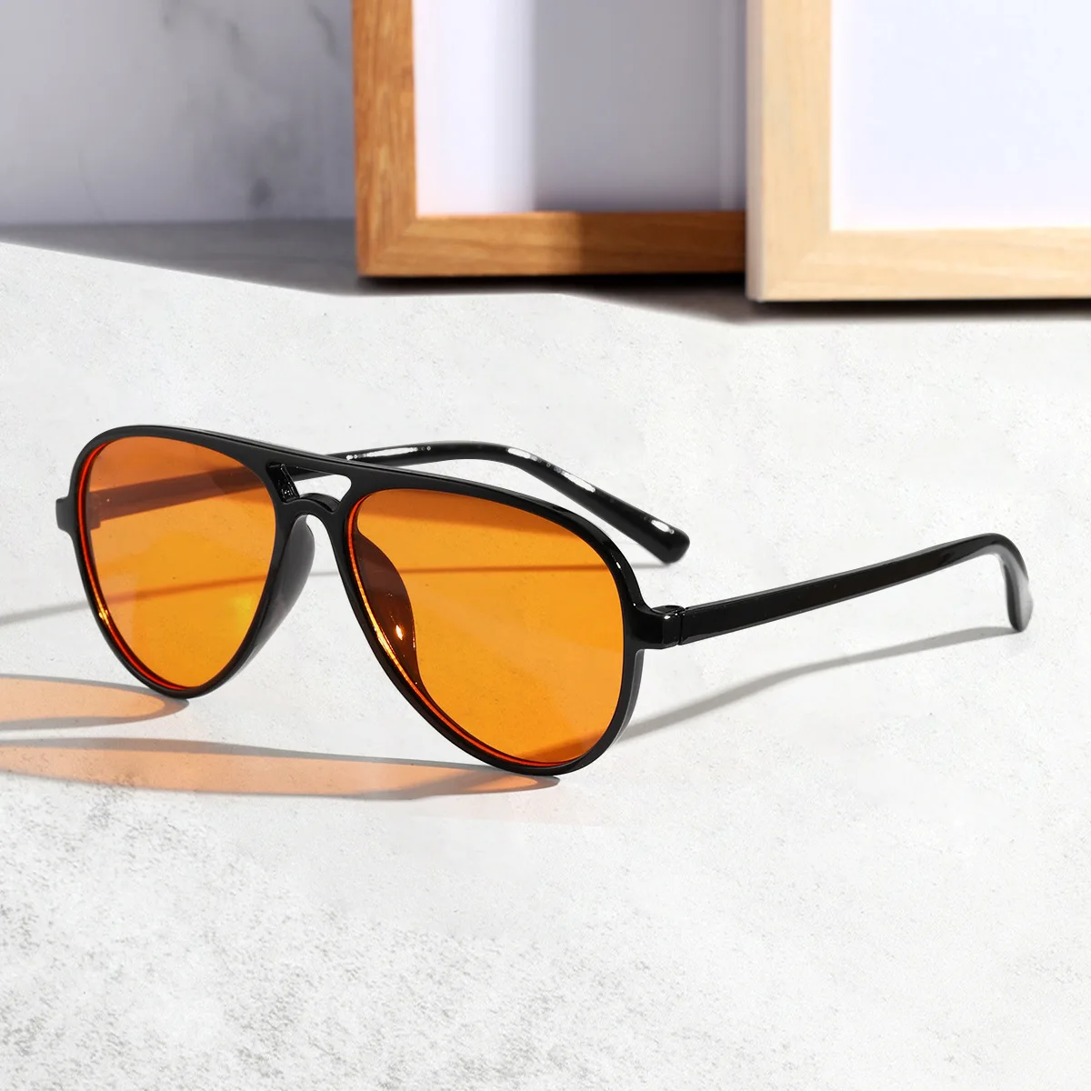 Ультралегкие зеркальные солнцезащитные очки T133 в стиле ретро