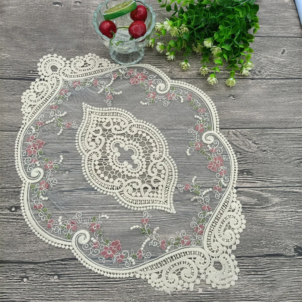 

Rose Embroidered Tablecloth Lace Round Wedding Party Dinner Decor Vintage French Lace Pastoral European Style Placemat