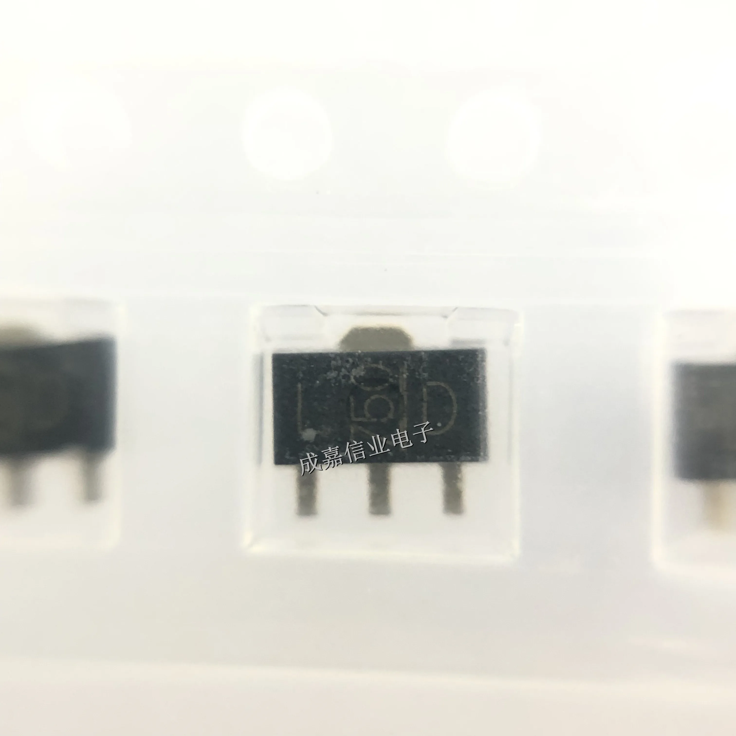 10 шт./лот 2SA1736 (TE12L SOT-89-3 МАРКИРОВКА биполярные транзисторы LD PNP-BJT Рабочая