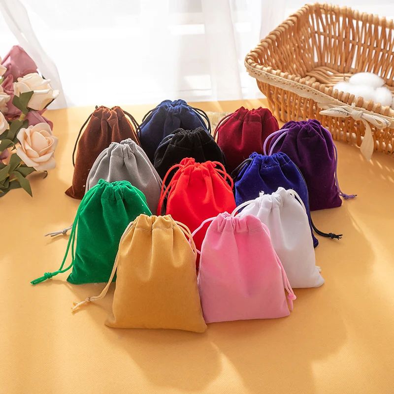 

50/100PCS 5x7 7x9 9x12cm 6 Size 20Color Velvet Bag Drawstring Packaging Bag Jewelry Packaging Display Gift Bag Can Be Customized