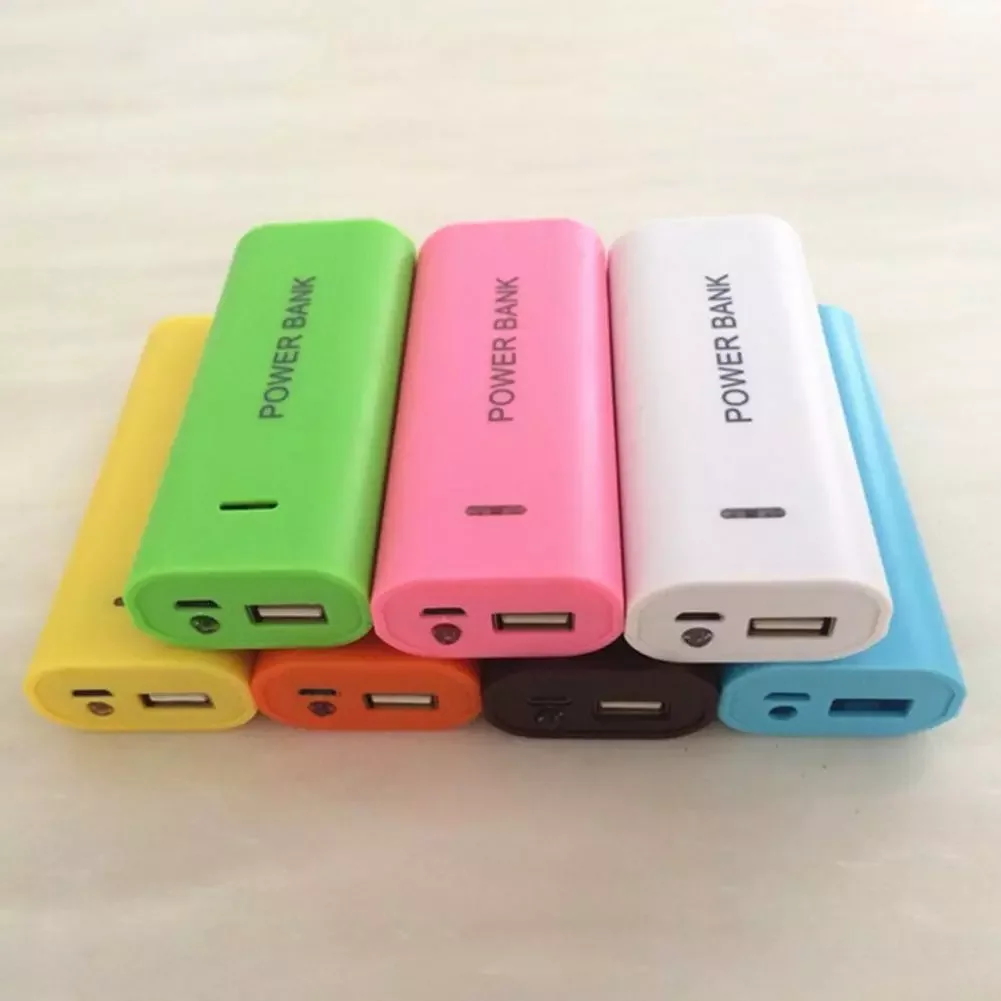 

2022New Bank Shell Detachable Back Cover Safety Protection Portable 2 x 18650 Battery Charger Case DIY Box for Mobile Phone