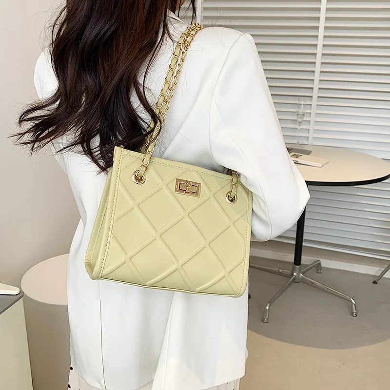 

JV37 New Fashion Brand Large Capacity Canvas Letter Printing Versatile High Texture Women Shoulder Tote Handbag