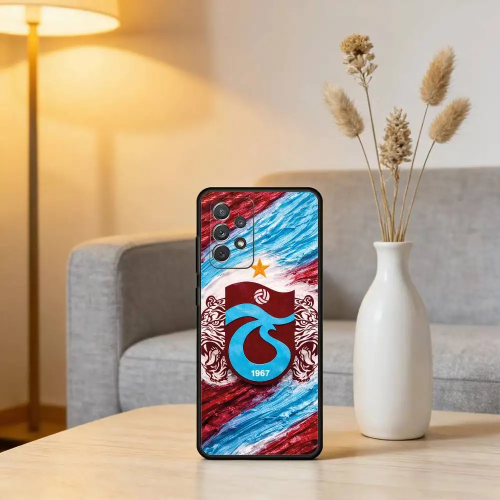 Фото Чехол для телефона T-Turkey T-Trabzonspor из мягкого силикона черного цвета для Samsung Galaxy A73, A72, A71, A70, A53, A52, A51 №3