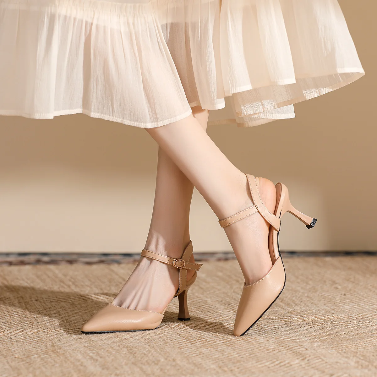 Женские туфли на высоком каблуке черные тонкие удобные с острым носком размеры