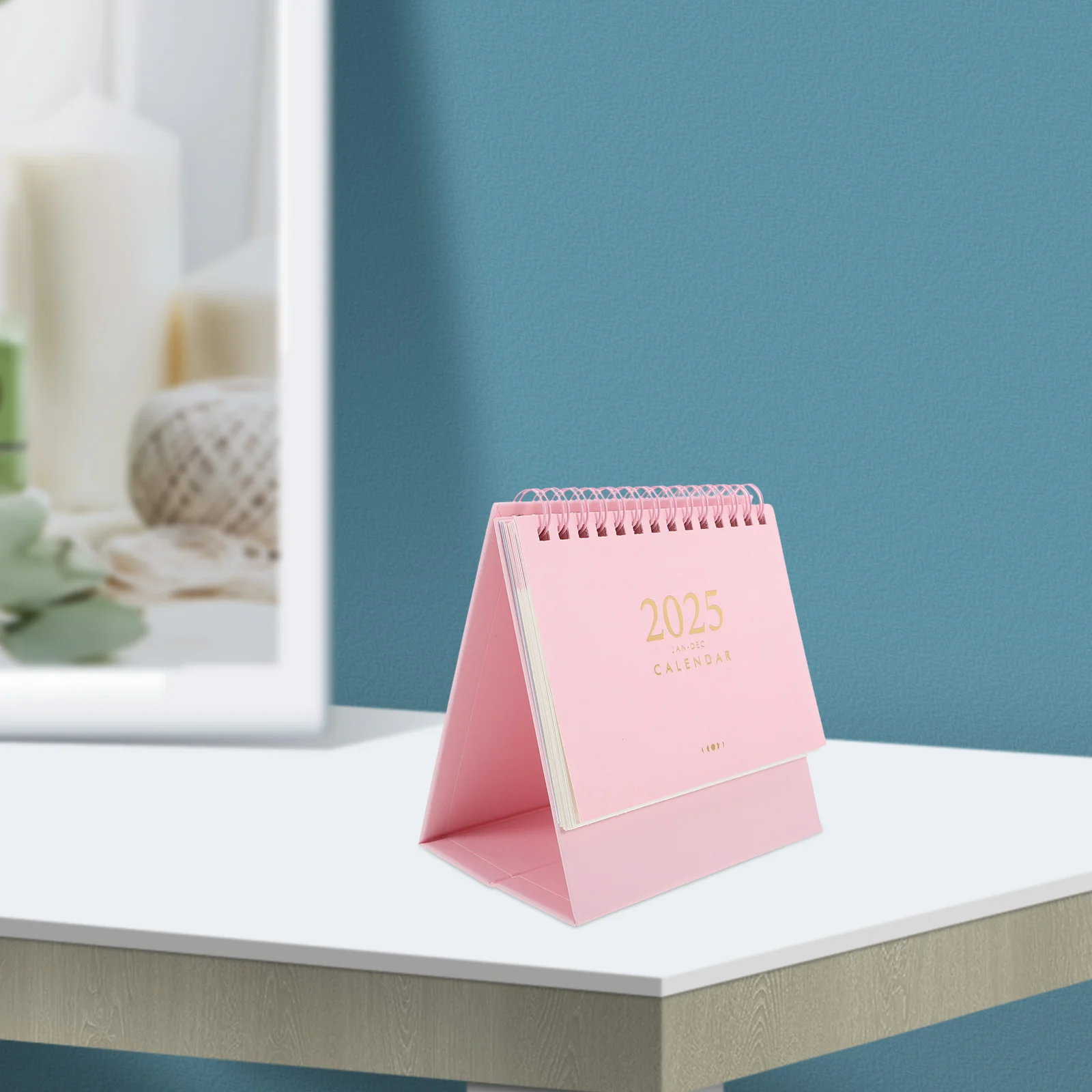 Мини-настольный календарь на 2024–2025 от сентября 2024 до декабря 2025 года. Постоянный