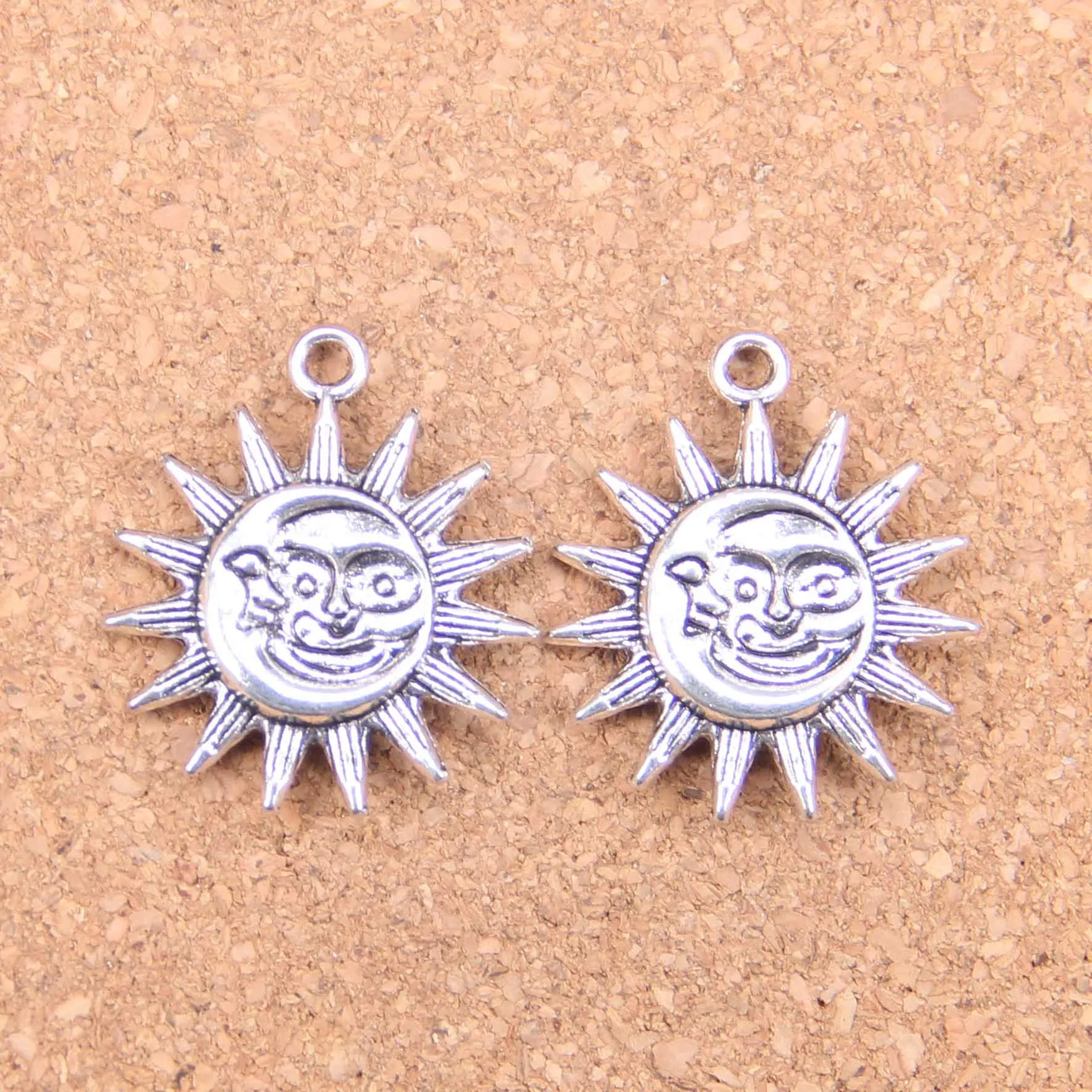 

25pcs Charms double sides sun moon 28x25mm Antique Pendants,Vintage Tibetan Silver Jewelry,DIY for bracelet necklace