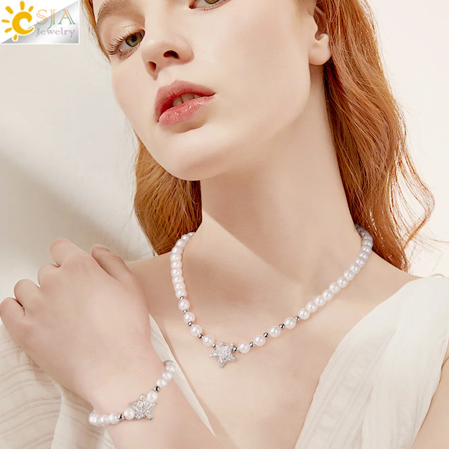 Комплект ювелирных изделий из бисера и камня