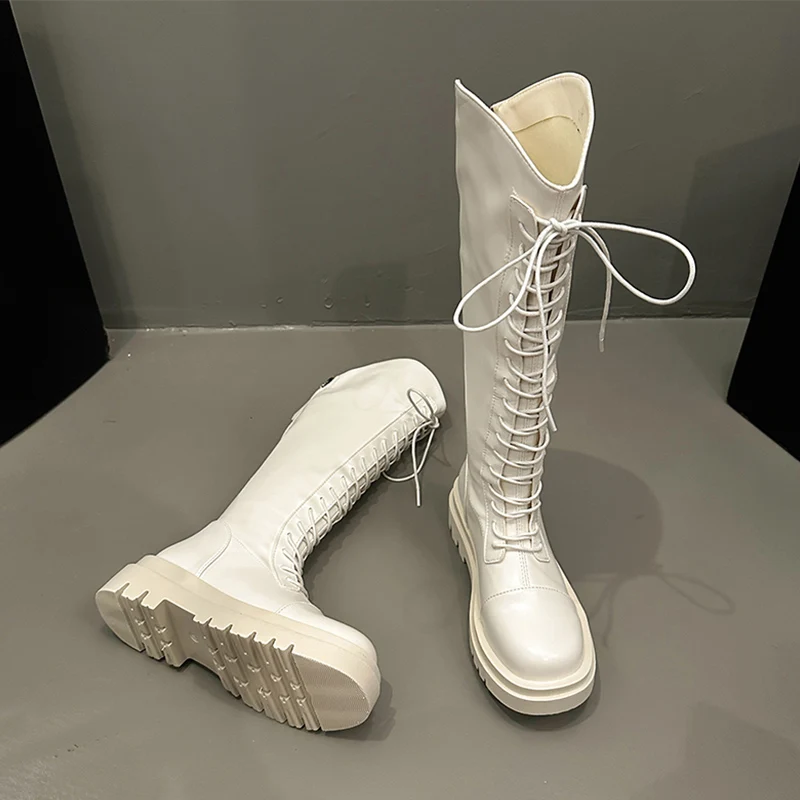 

Женские сапоги Челси до колена, Брендовая обувь на платформе, новинка 2023, зимние дизайнерские мотоциклетные сапоги, гладиаторы, женская обувь на шнуровке
