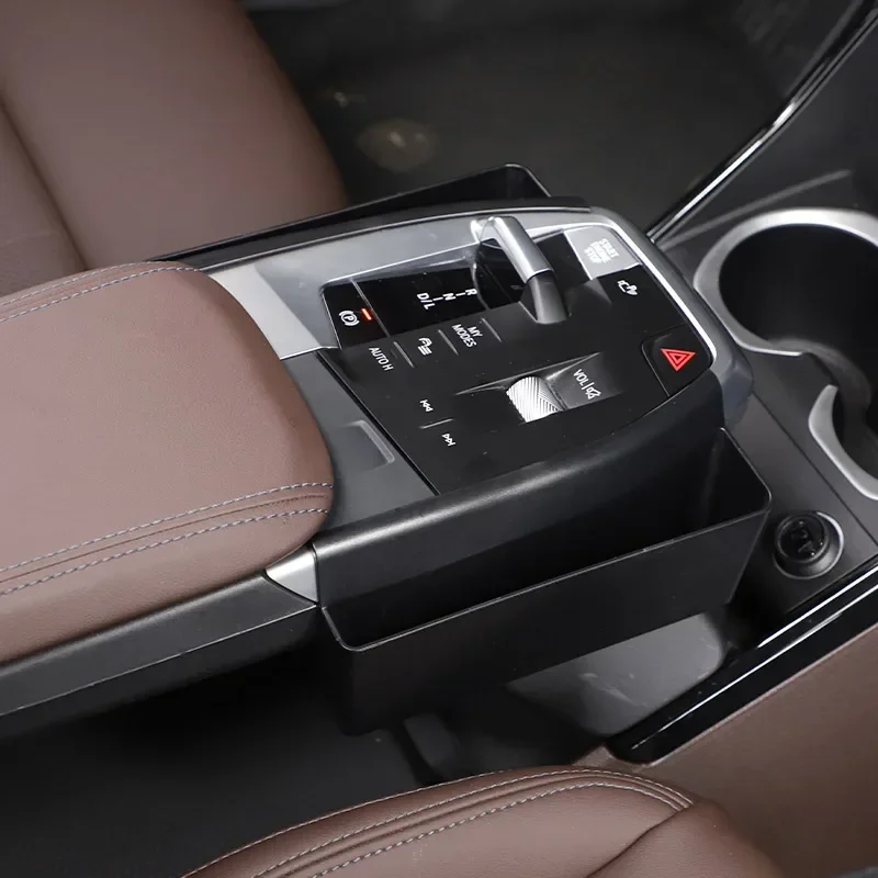 Автомобильная черная центральная консоль автомобиля воздуховыпускное