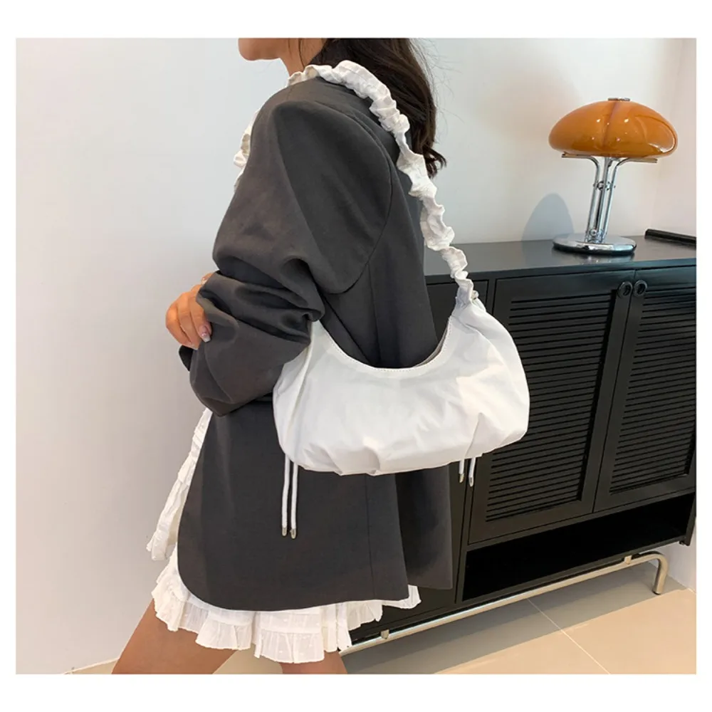 

Nylon Pleated Clouds Bag Simplicity Zipper Square Shape Underarm Bag Tote Bag