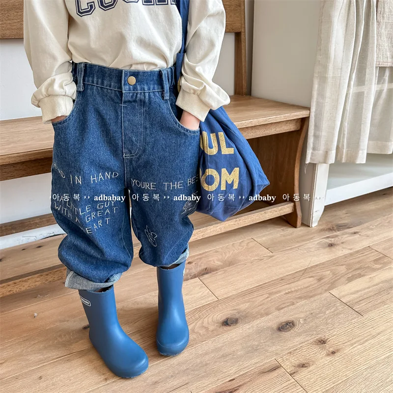 

2023 Autumn New Children Fashion Letter Print Jeans Boys Loose Trousers Baby Boys Harem Pants Infant Denim Pants Kids Clothes