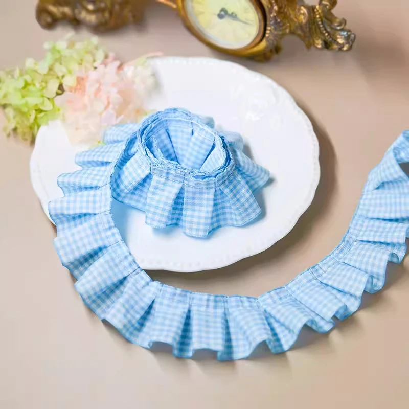 Разноцветные клетчатые плиссированные кружевные аксессуары в виде листьев