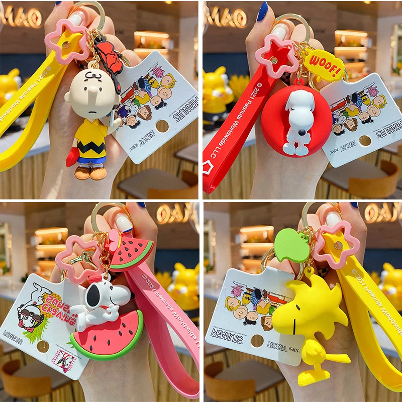 

Cartoon Snoopys Doll Keychains Anime Spike Model Metal Pendant Key Ring Kawaii Cute Car Accessories Toys Gifts for Children Kids