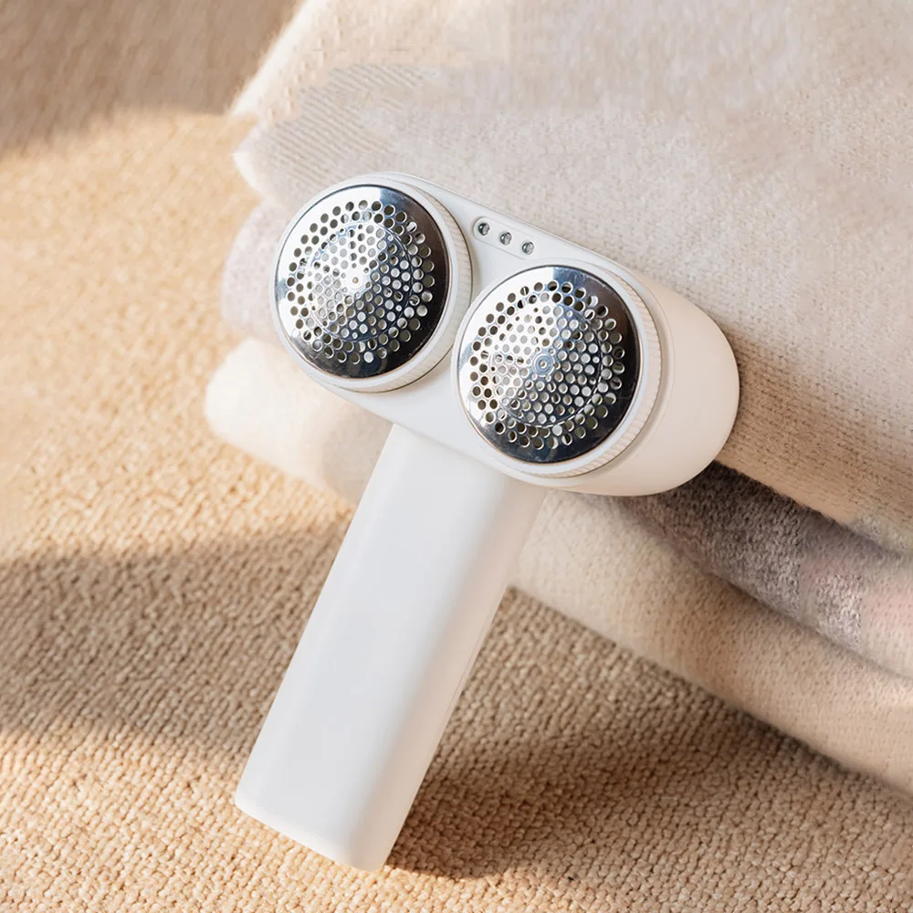 

Fabric Shaver Lint Remover for Clothing Electric Hair Ball Trimmer Clothes Shaver with Blue Light Dual-Head Pellets Machine