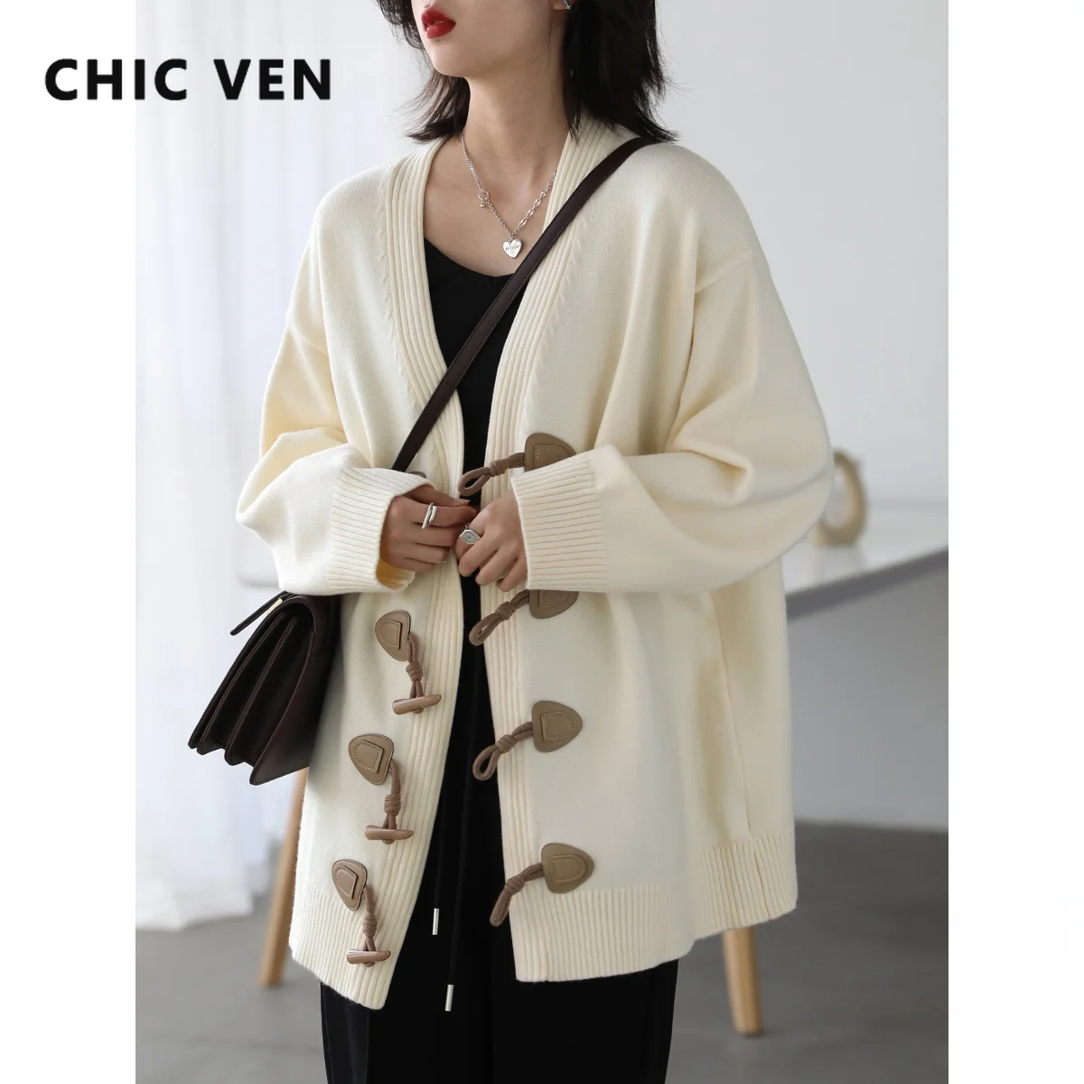 

CHIC VEN Women's Knitted Cardigan Loose Ox Horn Button V-neck Thick Jacket Casual Coat Solid Office Lady Winter Autumn 2022