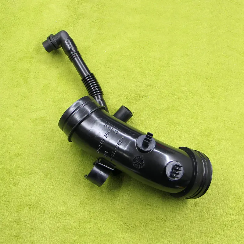 

Apply to Passat B5 2.0 Aud-i A6 C6 2.0 Intake pipe Exhaust pipe Air guide device 06B 133 354 P